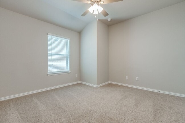 Building Photo - 3904 Jasper Ln