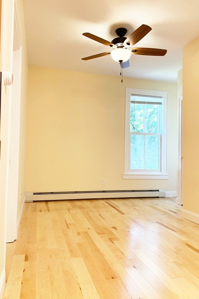 Building Photo - 375 St Paul St