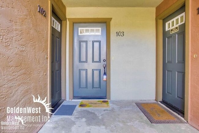 Building Photo - Charming 2Bdm 1Ba Condo in Ideal Location!
