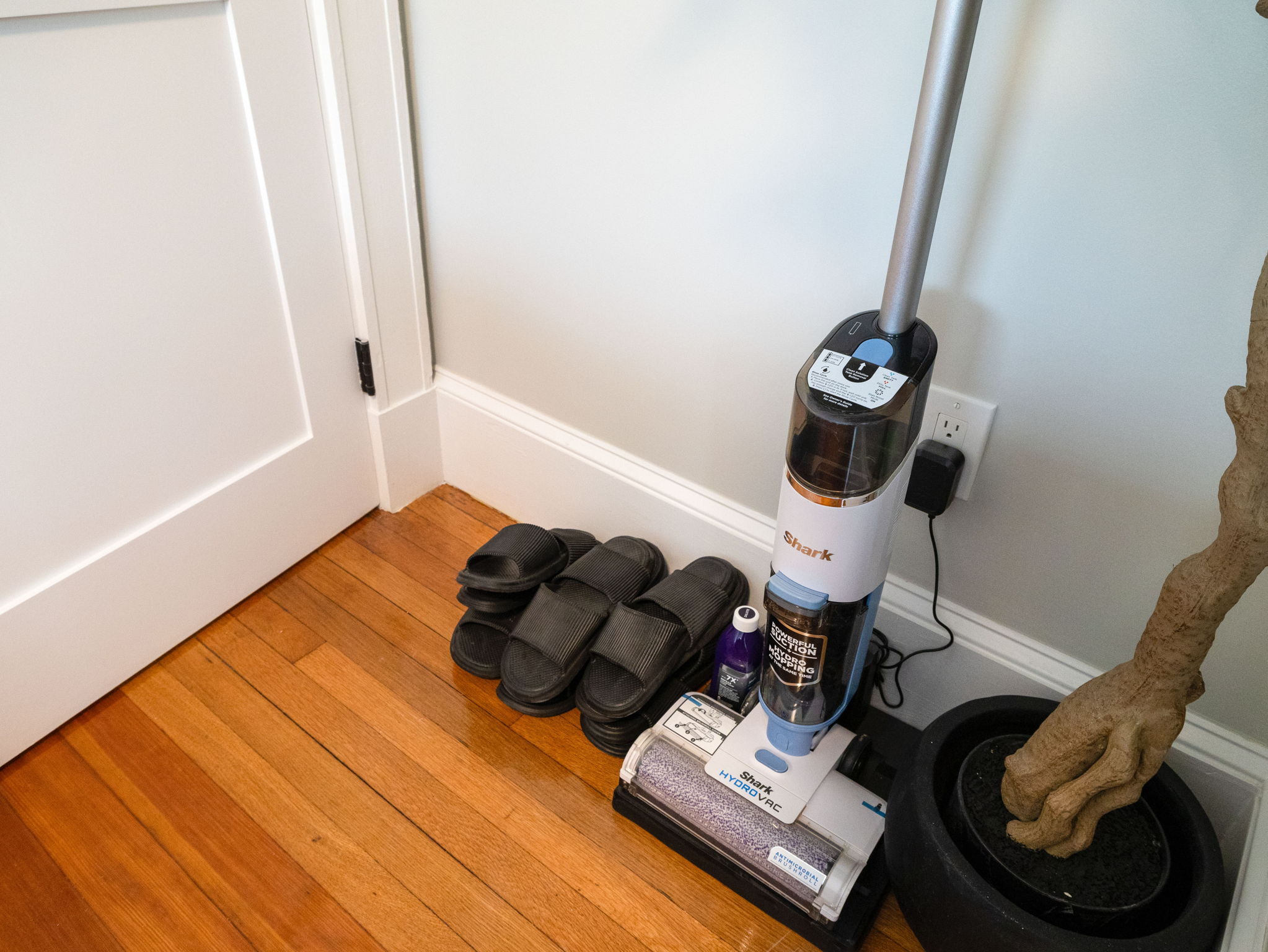 Building Photo - 1212 Broadway