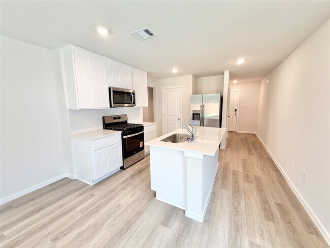 Building Photo - 11627 Ruffian Dr