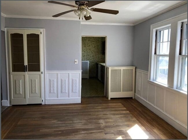 Building Photo - 45 Sycamore St