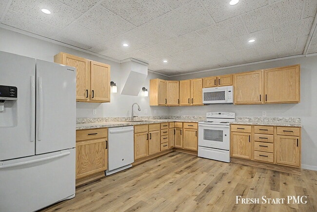 Building Photo - Newly Renovated 3-Bed, 2-Bath Loft in Downtown Portland