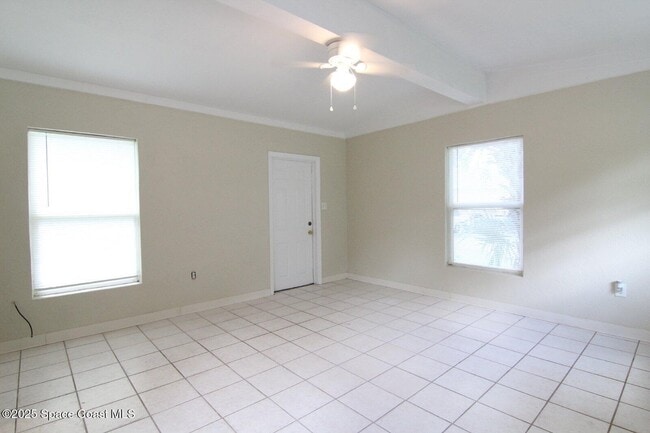 Building Photo - 1044 S Wickham Rd
