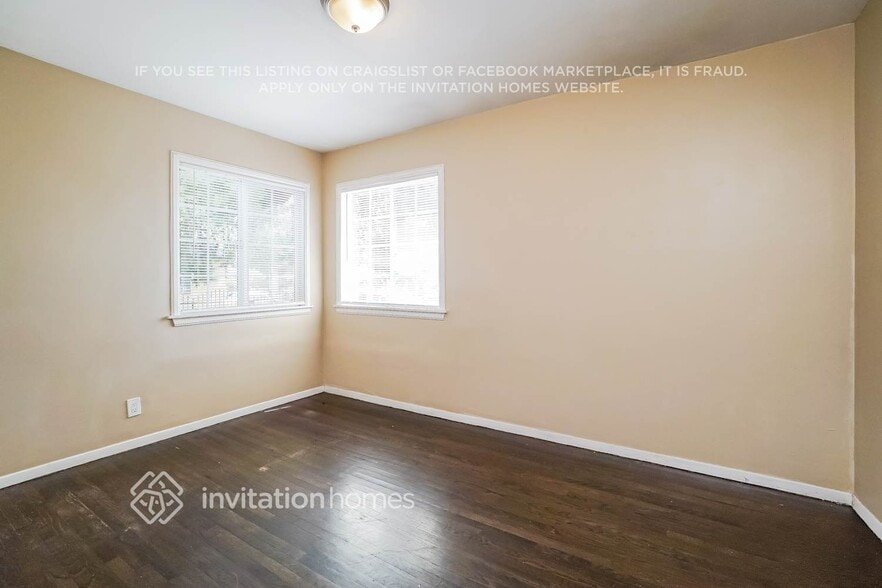 Building Photo - 14249 Hoyt St
