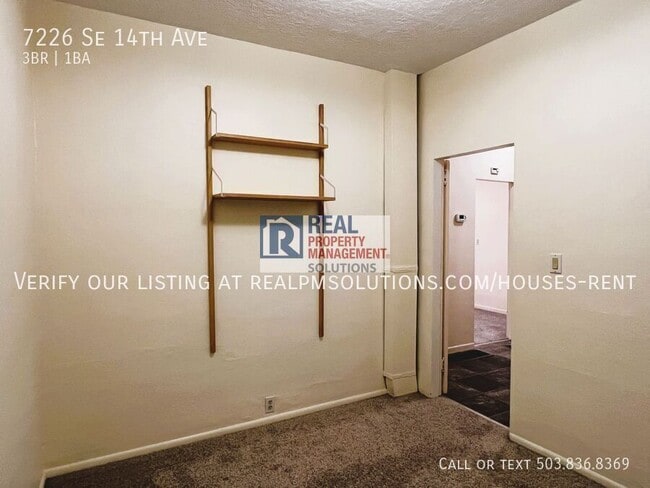 Building Photo - 7226 SE 14th Ave