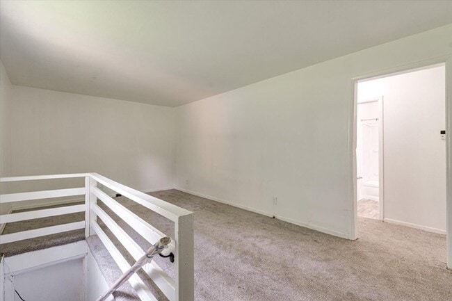 Building Photo - Charming 2-Bedroom Home in Chattanooga  – ...