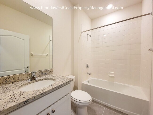 Building Photo - COOL COASTAL 4 BED/2 BATH HOME! PALISADES LAKEWOOD RANCH! COMMUNITY POOL/FITNESS ROOM!