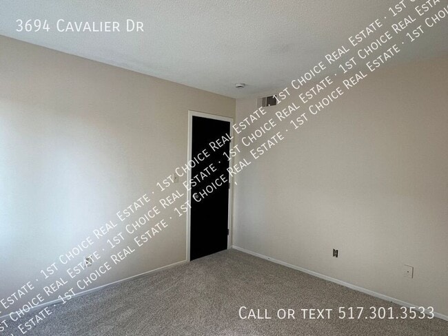 Building Photo - 3694 Cavalier Dr
