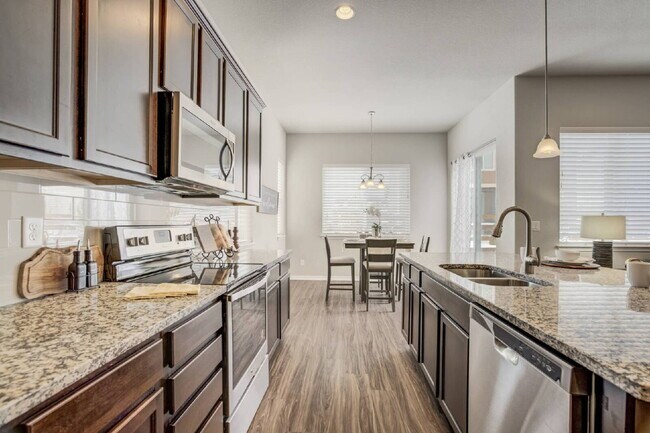 Building Photo - Upgraded Ranch Home in Lake of the Rockies...