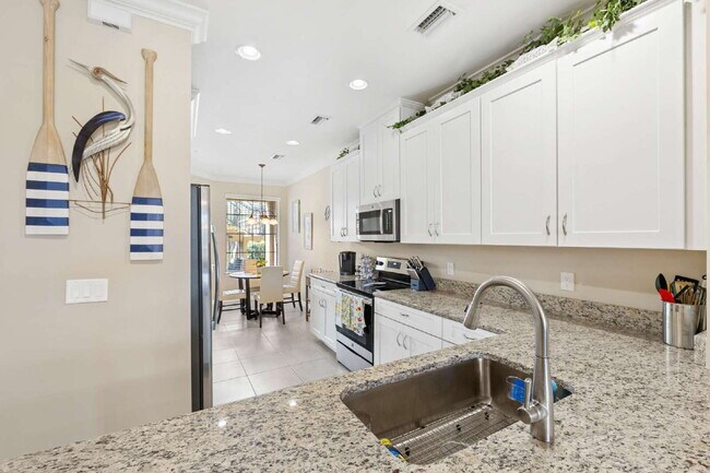 Building Photo - ESPLANADE GOLF AND COUNTRY CLUB