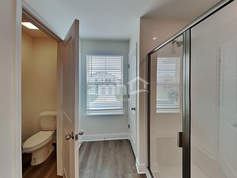 Building Photo - 1114 Heavenly Dr