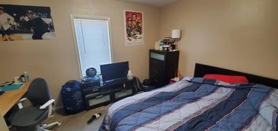 Building Photo - "Charming 5-Bed Home on Grand Ave: Spacious Living with 2.5 Baths in Heart of St. Paul!"