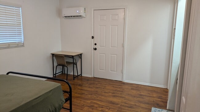 Building Photo - 8212 Troxler Dr