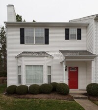 Building Photo - 208 Pointe Crest Ct