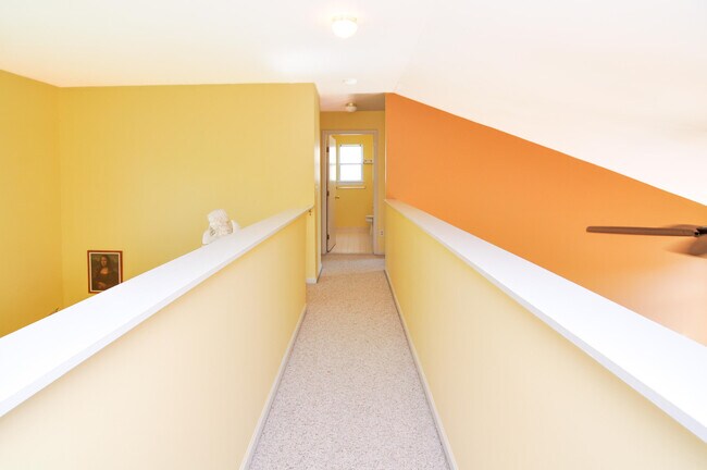 Building Photo - 3240 Dunwoodie Rd