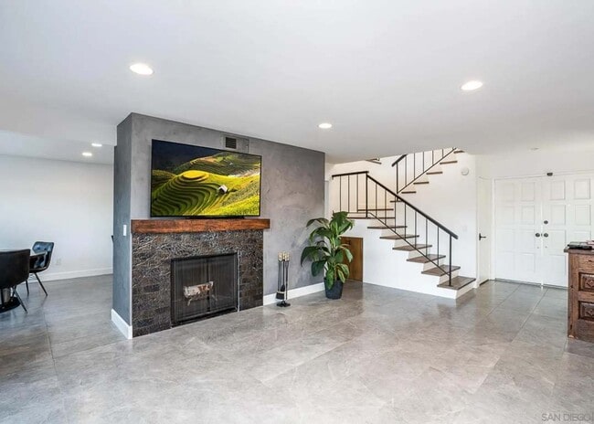 Building Photo - Amberwood