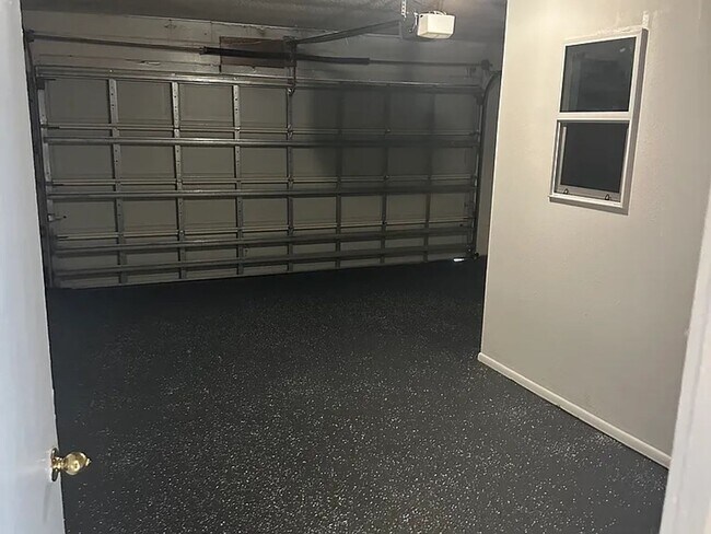 Building Photo - For Rent: Orlando, FL 3 Bed + Office | 2 B...