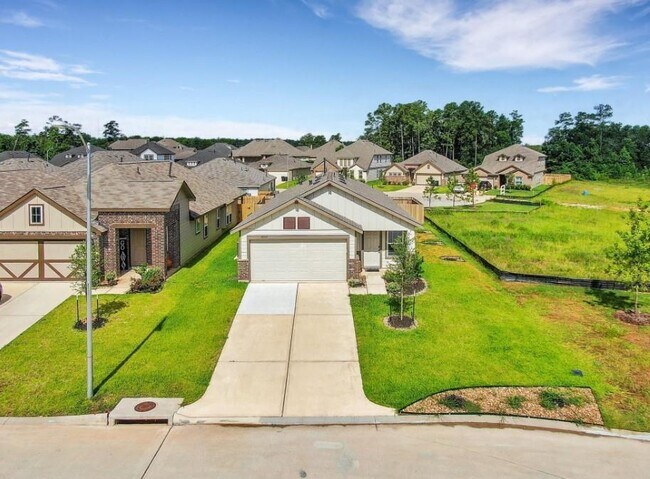 Building Photo - 40843 Mostyn Hill Dr