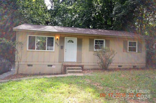 Primary Photo - 933 Yellowstone Dr