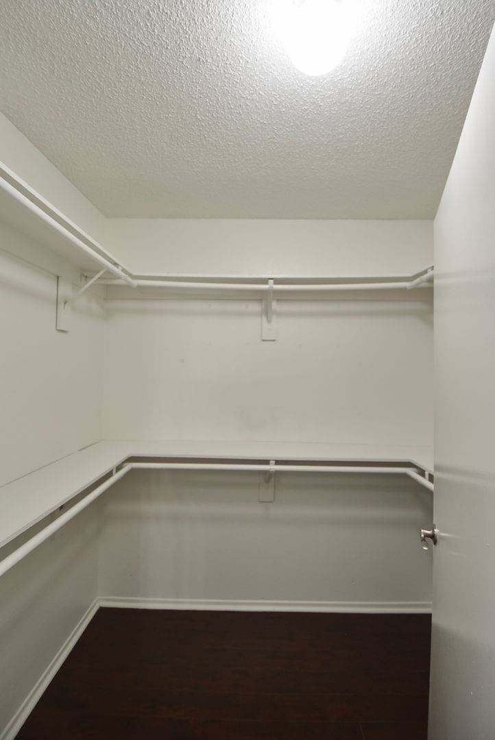 Building Photo - 11255 Huston St