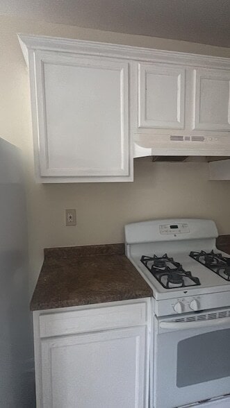 Building Photo - 1020 Hancock Ave