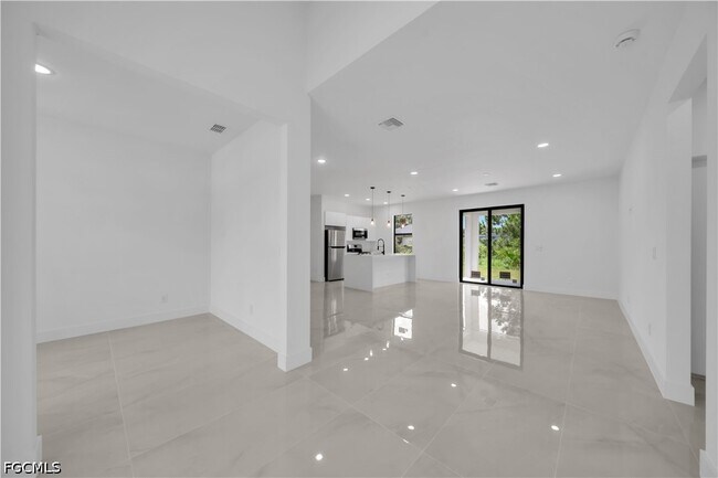 Building Photo - 2509 50th St W