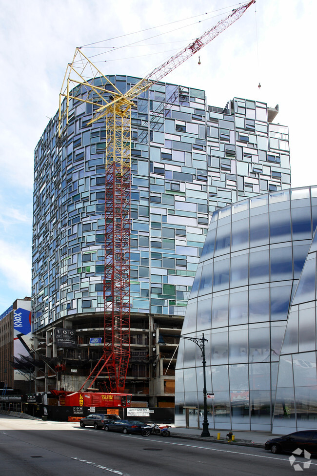 Building Photo - Nouvel Chelsea