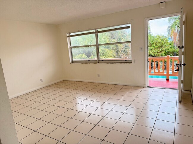 Building Photo - One-bedroom for rent in Pompano Beach