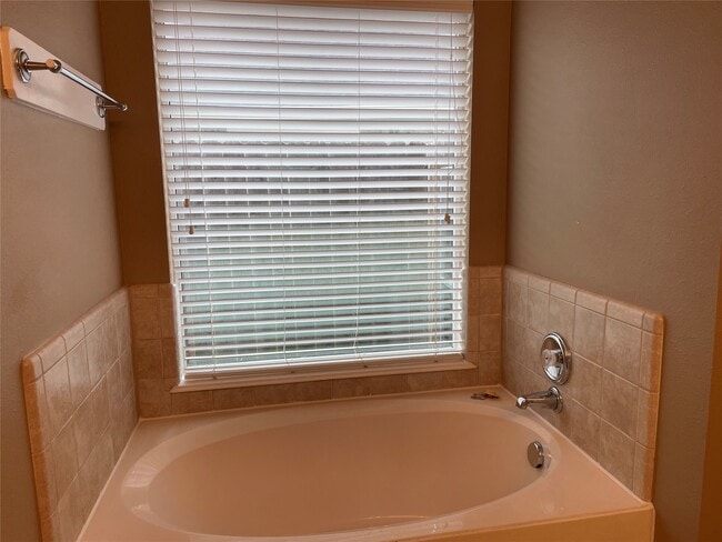 Building Photo - 893 Bent Sail Ln