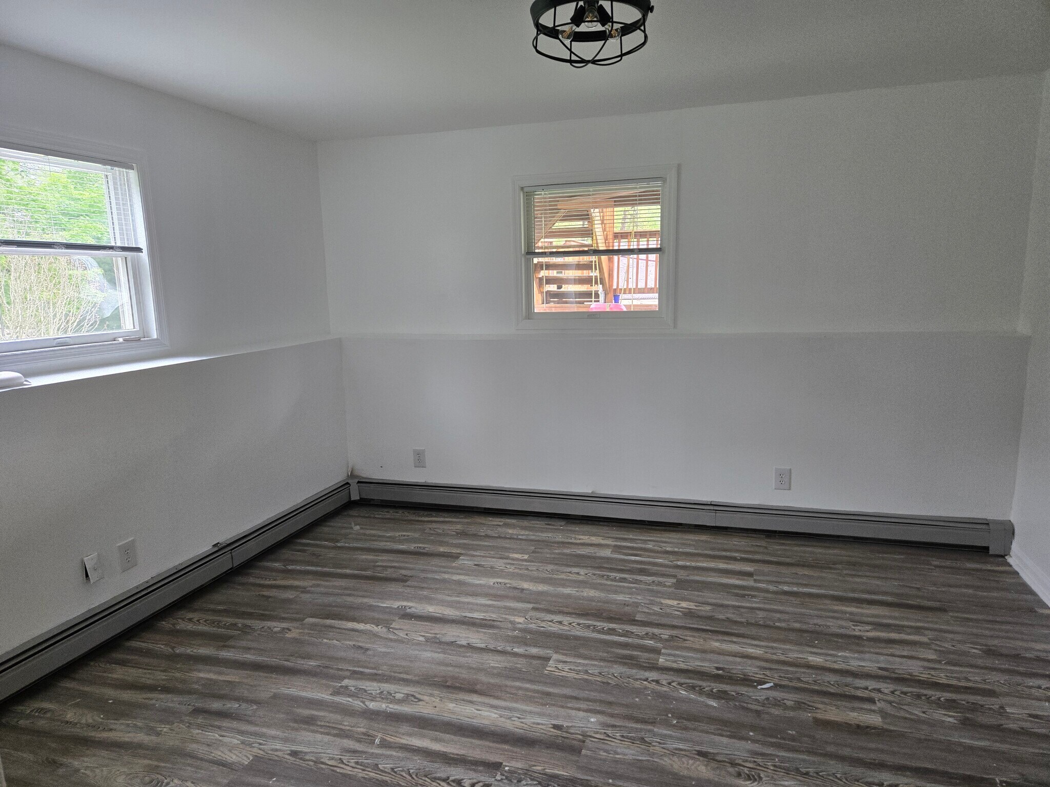 Living room - 2480 Route 9D