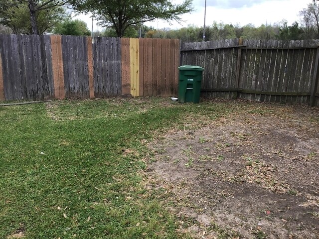 Building Photo - 10523 Linsley Lane