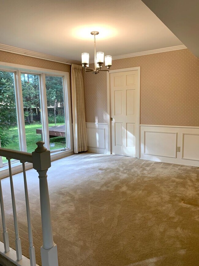 Building Photo - Oceanview 3BR 2.5BA | HUGE GARAGE | Washer & Dryer  | Dogs OK! >>> AVAILABLE NOW!