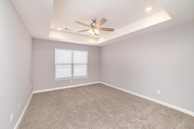 Building Photo - 3708 Parrot Ct