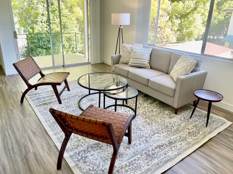 Garden Oaks Apartments 806810 Coleman Ave Menlo Park CA 94025