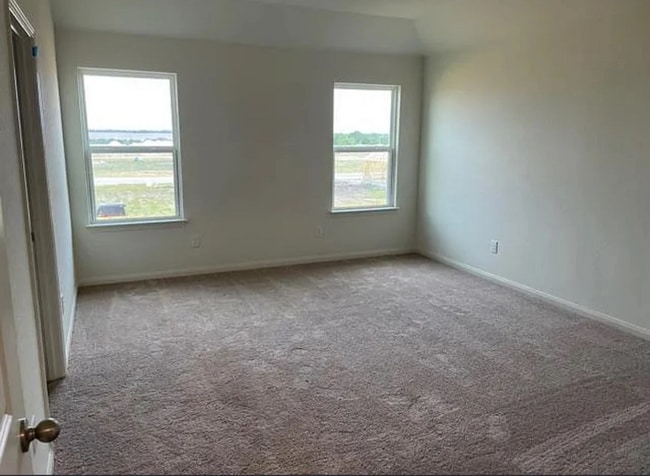 Building Photo - Beautifully Designed 4BR/2.5BA Home In The Charming Town of Elgin