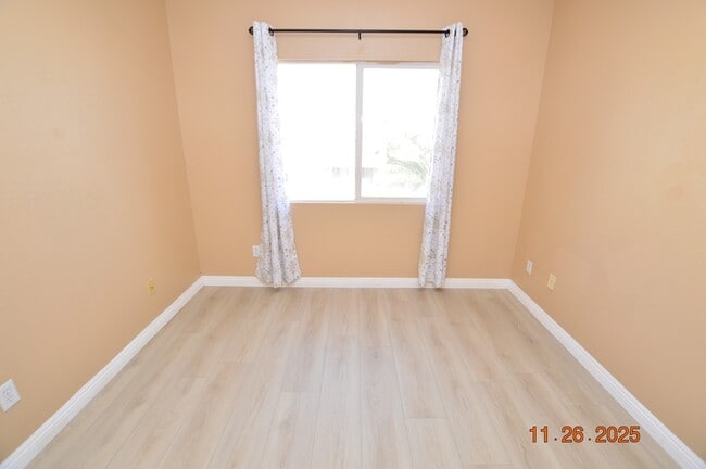 Building Photo - 10014 Hermit Rapids Ave