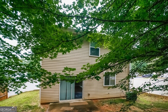 Building Photo - 144 Nacoochee Way