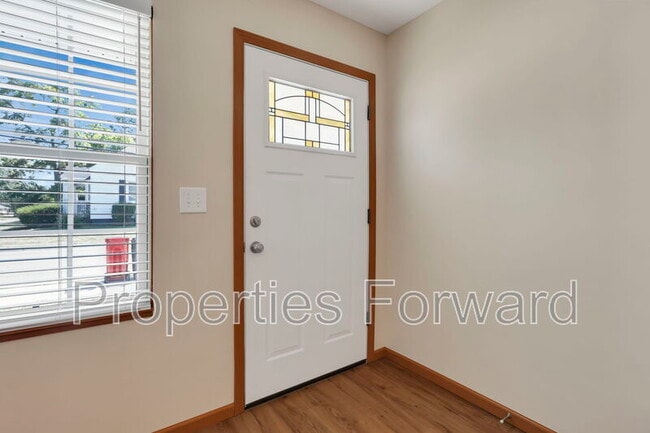 Building Photo - 4303 Dudley Ave