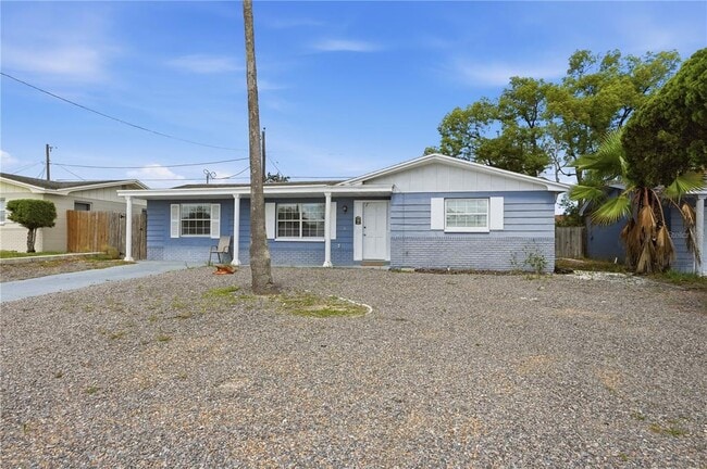 Building Photo - 3301 Rosefield Dr