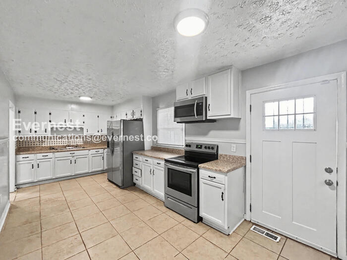 Building Photo - 1244 Calhoun Ave