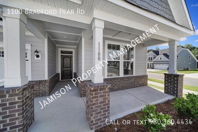Building Photo - 1100 Bradford Pear Rd