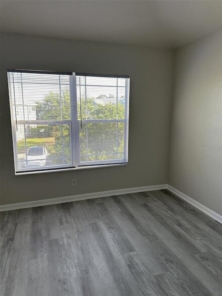 Building Photo - 4500 SW 52nd Cir