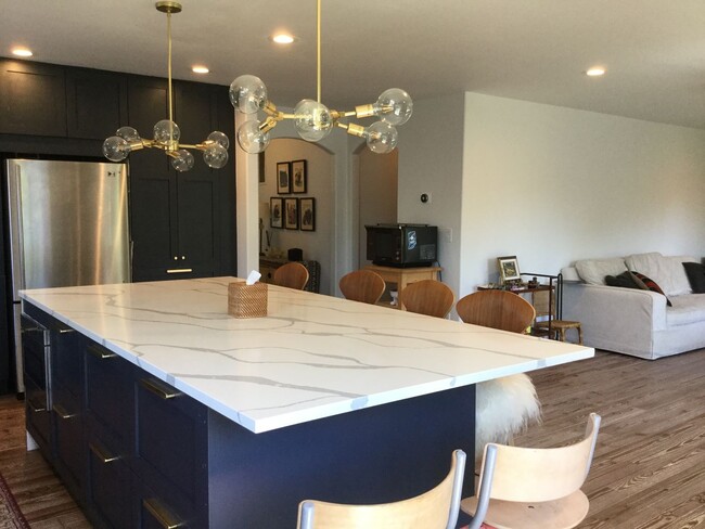 Building Photo - Mill Creek 4 bedroom