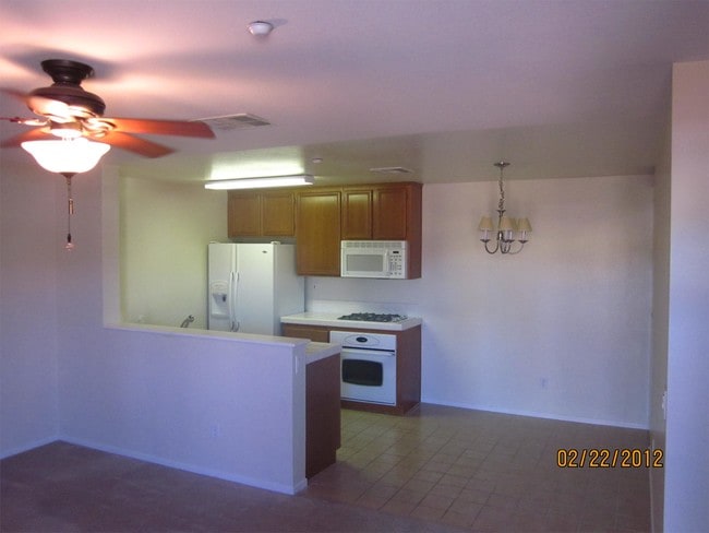 Building Photo - 9728 Marilla Dr