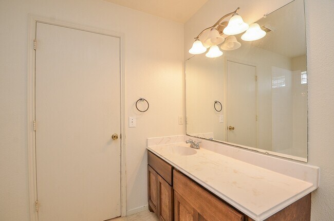 Building Photo - 6230 Canyon Rock Way