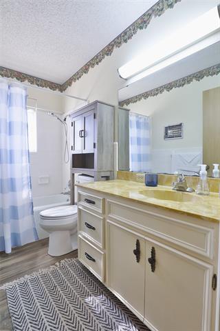 Building Photo - 2810 Arrowhead Dr