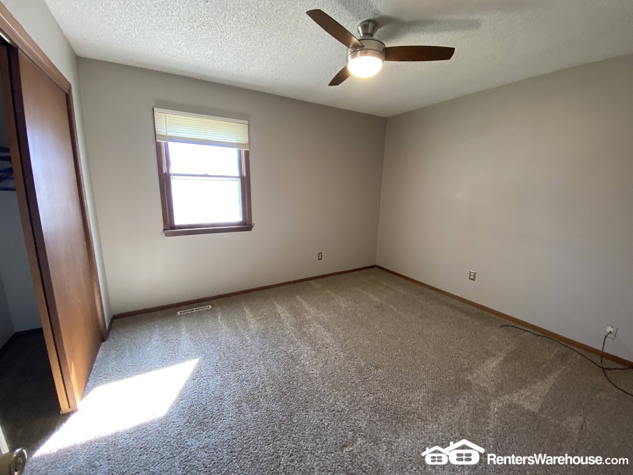 Building Photo - 403 Hatton Ave