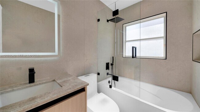 Building Photo - 3330 SW 50th St