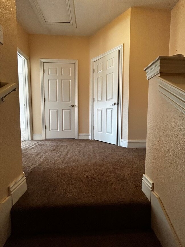 Building Photo - Fayetteville Home in Salem Village Subdivision!